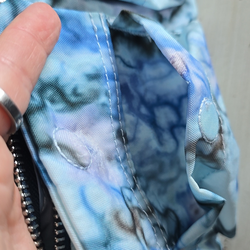 BAGGU Collina Strada's Blue Thorn Cargo Shoulder Bag - Picture 12 of 13